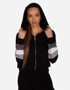 Eko Crystal Cuddle Monster -Lauren Moshi Shop 1563 FTL 25728 BKM 04