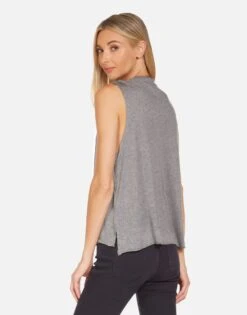 Kinzington Rainbow Peace Skull -Lauren Moshi Shop 2172 LVP 14459 HEG 04