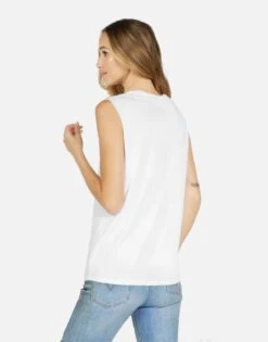 Kel X Crystal Shark -Lauren Moshi Shop 2190 TNC WHT 07