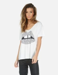 Elara Skull Lip 13 Elara Skull Lip -Lauren Moshi Shop 2319 TNC 14179 WHT 01