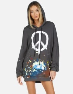 Desiree Brush Peace -Lauren Moshi Shop 3069 CSA 13855 VONXPS 03