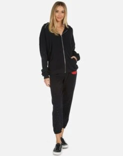 Alana Red Lip 11 Alana Red Lip -Lauren Moshi Shop 4035 CSA 13795 BLK 02