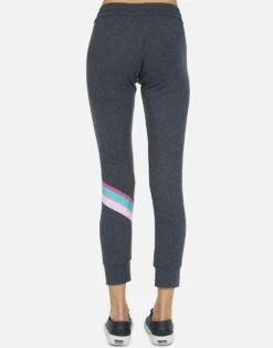 Kizzy Rainbow Ray Lip -Lauren Moshi Shop 4056 HAC 13667 HEB 08