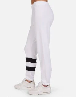 Henrietta Love Star -Lauren Moshi Shop 4138 CSA 15230 WBLK 02