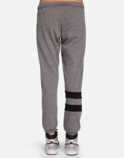 Henrietta KISS Local Crew -Lauren Moshi Shop 4138 HGT 15167 HEGB 03