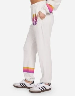 Chantria Peace Roses -Lauren Moshi Shop 4155 FTL 35403 MLK 02