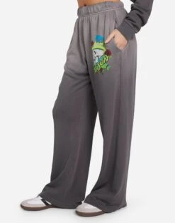 Juvia Neon Poison Skull -Lauren Moshi Shop 4157 FTL 15365 LOOMB 02