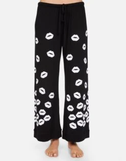 Waverly Scattered Lips -Lauren Moshi Shop 9116 MMS 35289 BLK 07