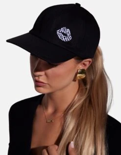 Vela X Lauren Moshi Lip