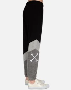 Charlene Inner Peace Sign -Lauren Moshi Shop lauren moshi inner peace sign color block sweatpants 4110 HGT 33345 BKCHHG 09