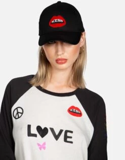 Bay Kiss Lip -Lauren Moshi Shop lauren moshi kiss lip patch canvas hat 9113 CNV 1P134 BLK 03